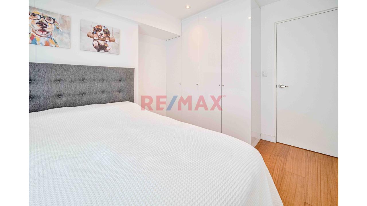 Hermoso Departamento Mas Cochera En Av. General Cordova - Miraflores — foto 12