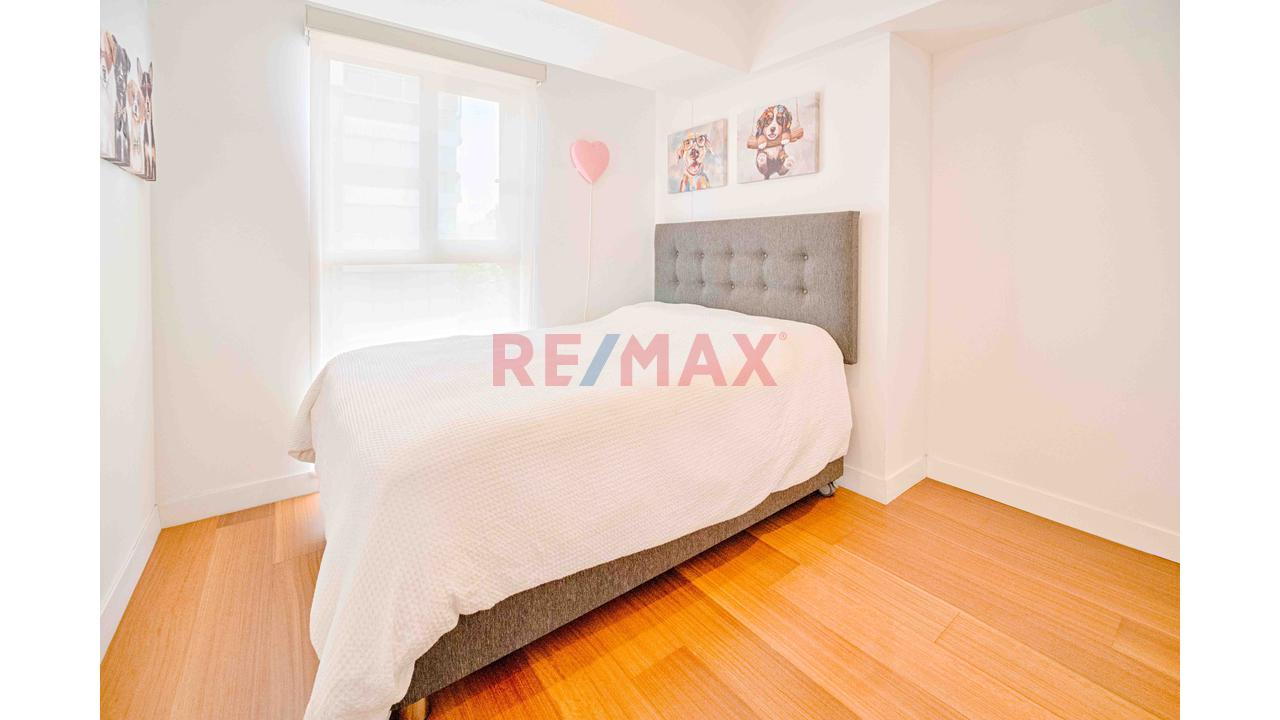 Hermoso Departamento Mas Cochera En Av. General Cordova - Miraflores — foto 11