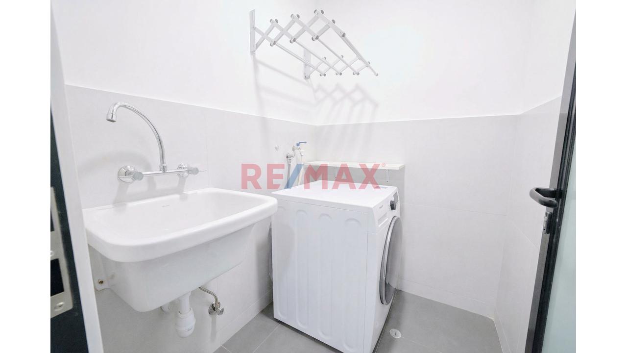 Hermoso Departamento Mas Cochera En Av. General Cordova - Miraflores - 18