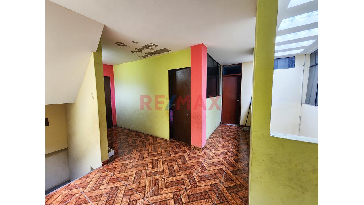Casa De 3 Pisos + Azotea | 467 M² Construidos | La Marqueza - 6