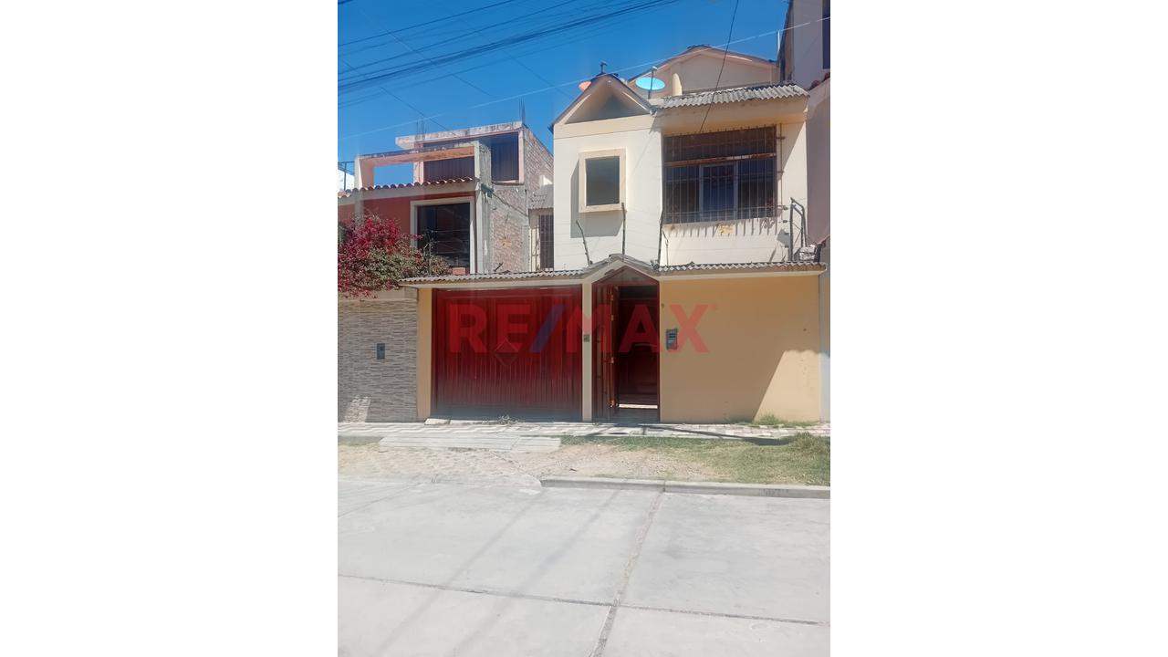 Alquiler De Linda Casa - 1