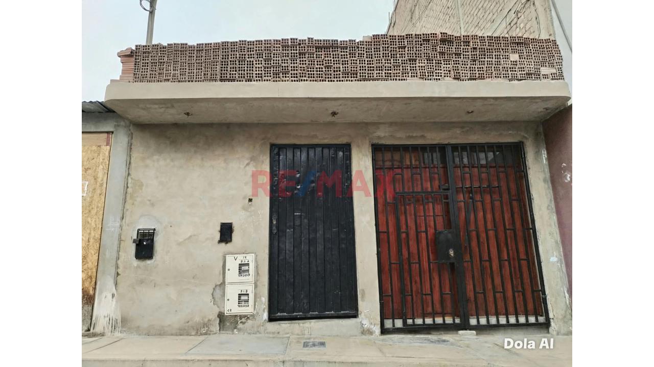 Venta De Casa En Puente Piedra - 1