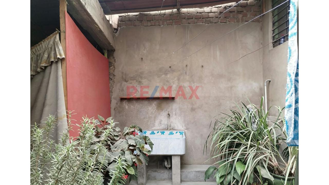 Venta De Casa En Puente Piedra - 11