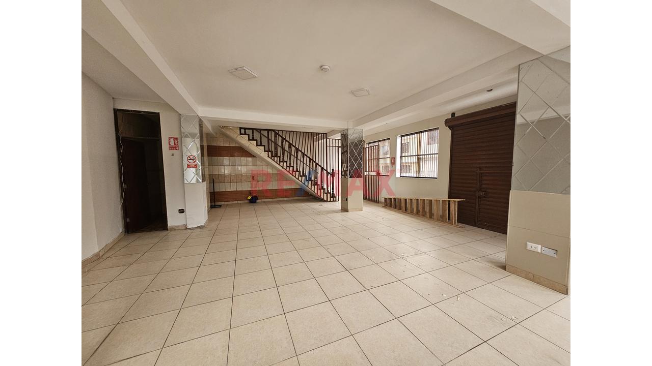 Local Comercial En Alquiler De 80 M² – Av. Revolución, Villa El Salvador — foto 6