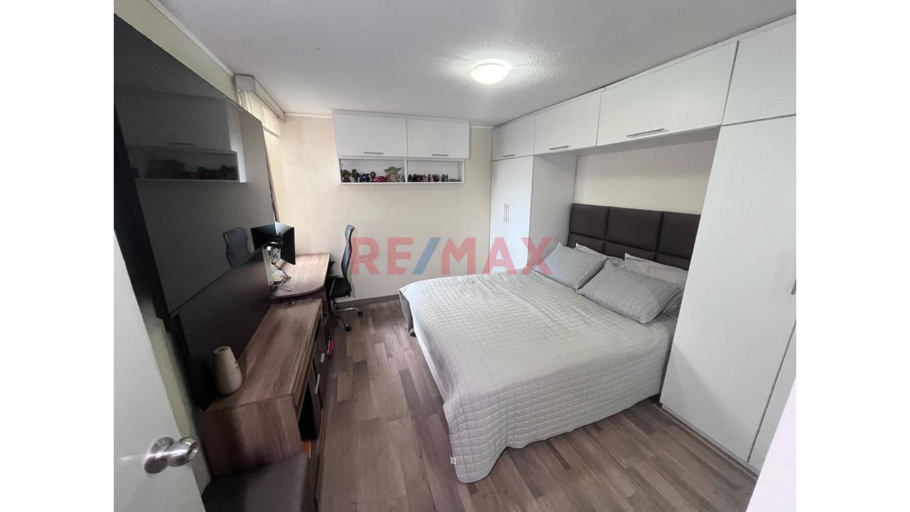 Venta De Departamento Con Estacionamiento En Condominio - San Miguel — foto 11