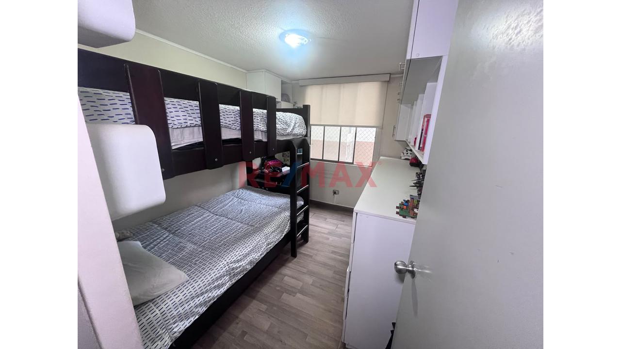 Venta De Departamento Con Estacionamiento En Condominio - San Miguel — foto 2
