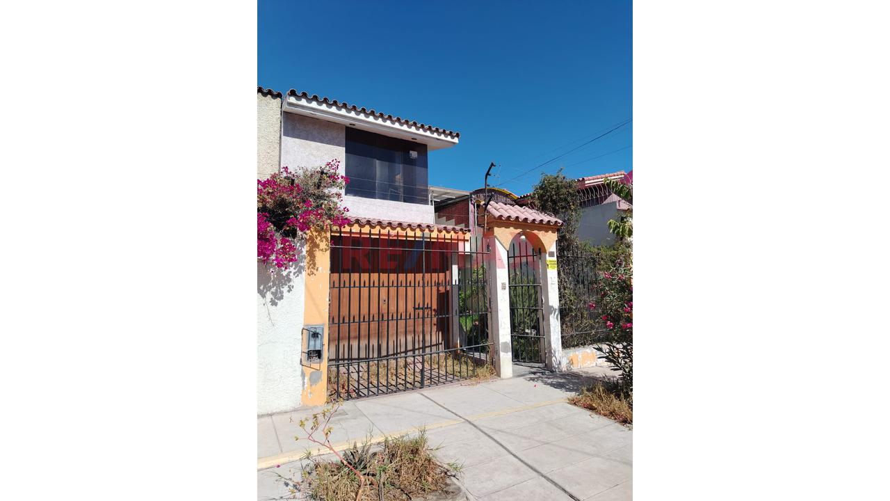 Oportunidad De Inversión Y Desarrollo Inmobiliario 📍 Urbanización Lara F17 – Socabaya - 12