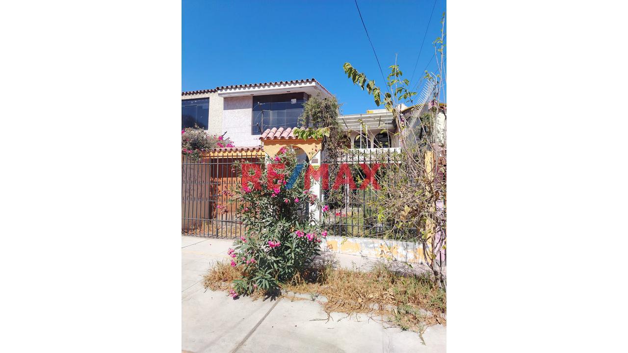 Oportunidad De Inversión Y Desarrollo Inmobiliario 📍 Urbanización Lara F17 – Socabaya - 1