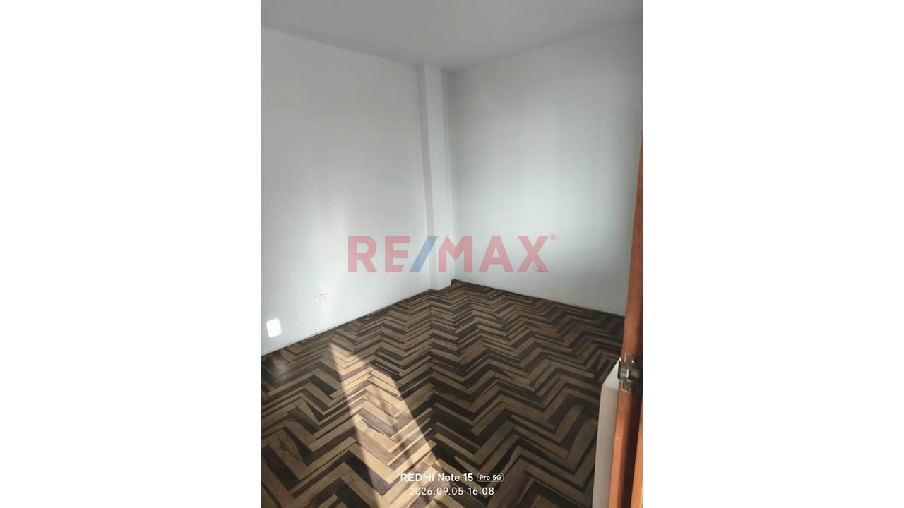 Departamento En Alquiler En Los Olivos - 3