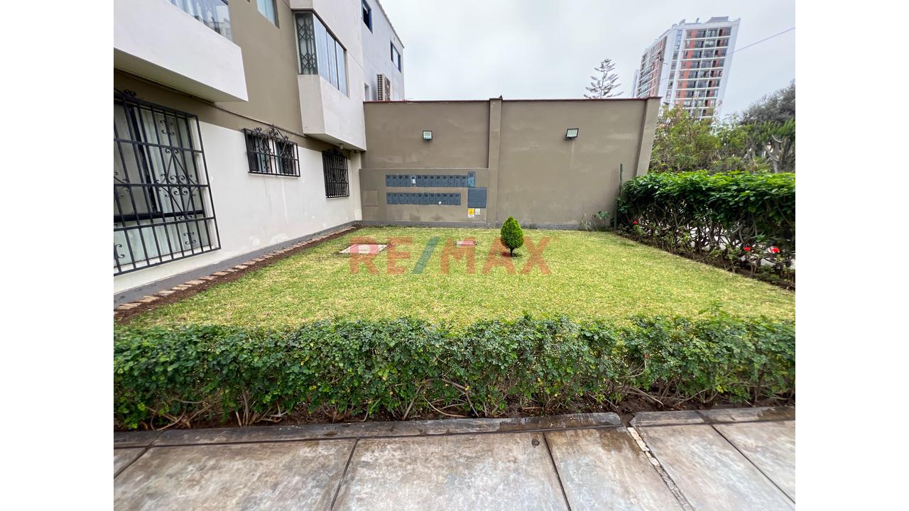 🟦 Jesús María: 90 M² De Espacio, 3 Habitaciones, Piso 3 Con Ascensor Y Cochera — foto 7