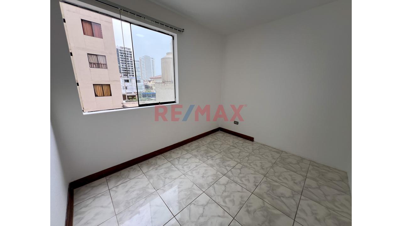 🟦 Jesús María: 90 M² De Espacio, 3 Habitaciones, Piso 3 Con Ascensor Y Cochera — foto 12