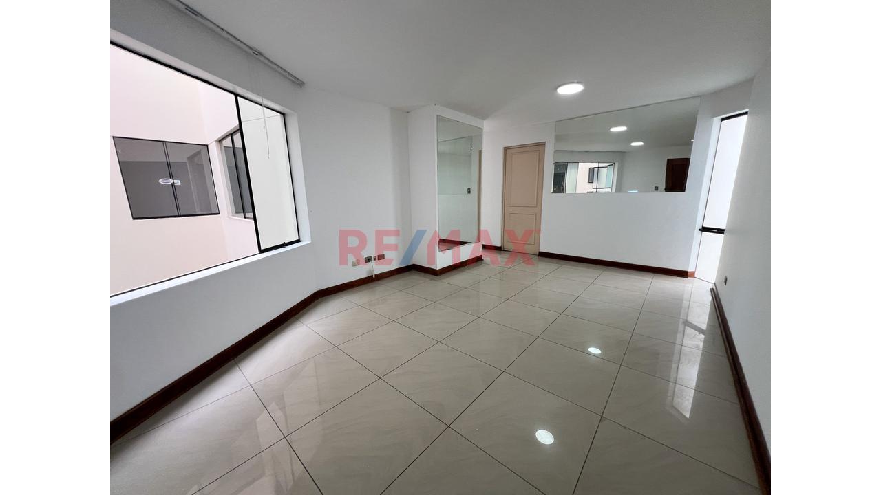 🟦 Jesús María: 90 M² De Espacio, 3 Habitaciones, Piso 3 Con Ascensor Y Cochera — foto 10