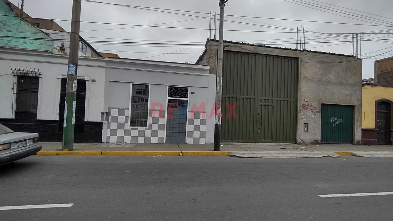 ¡Oportunidad De Inversión! Terreno Comercial/Residencial De 1,022 M² En La Victoria Estratégica Ubicación En La Cdra. 14 De La Victoria, A Media Cuadra De La Av. México Y A Solo 6 Cuadras De La Plaza - 1