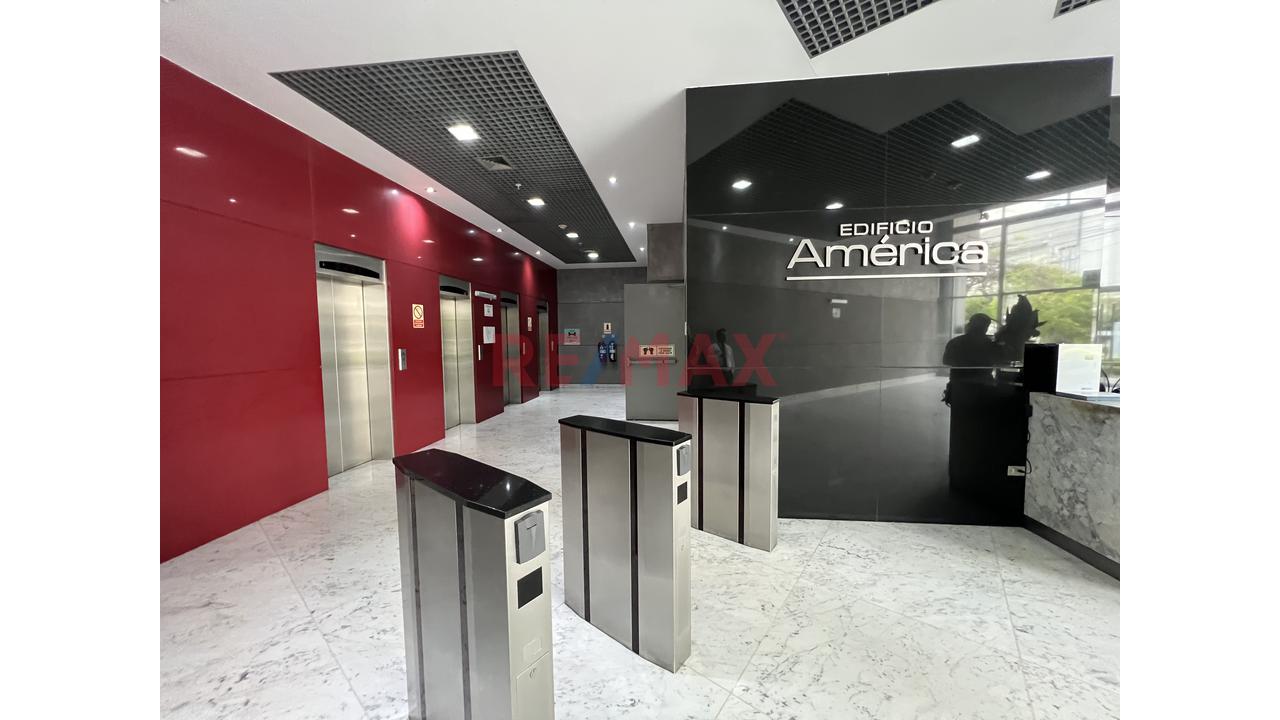 Alquiler Oficina Prime Implementada | San Isidro Empresarial – Basadre — foto 2