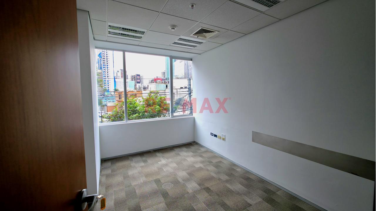 Alquiler Oficina Prime Implementada | San Isidro Empresarial – Basadre — foto 13