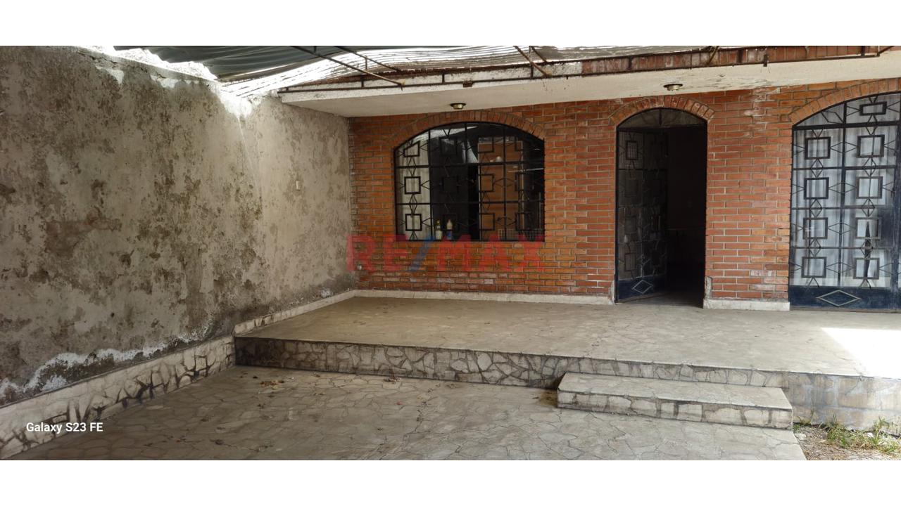 Casa Como Terreno De 144.15 M² En Urb. Pando – Excelente Ubicación** - 4