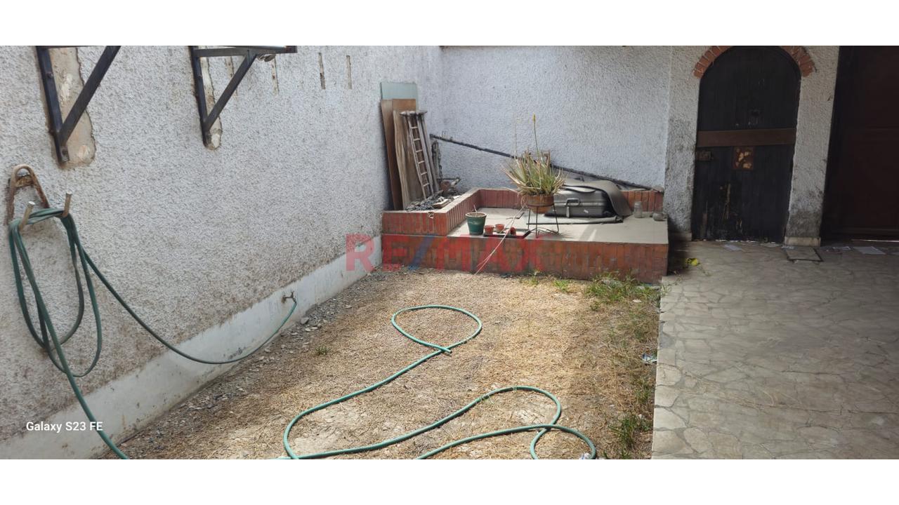 Casa Como Terreno De 144.15 M² En Urb. Pando – Excelente Ubicación** - 3