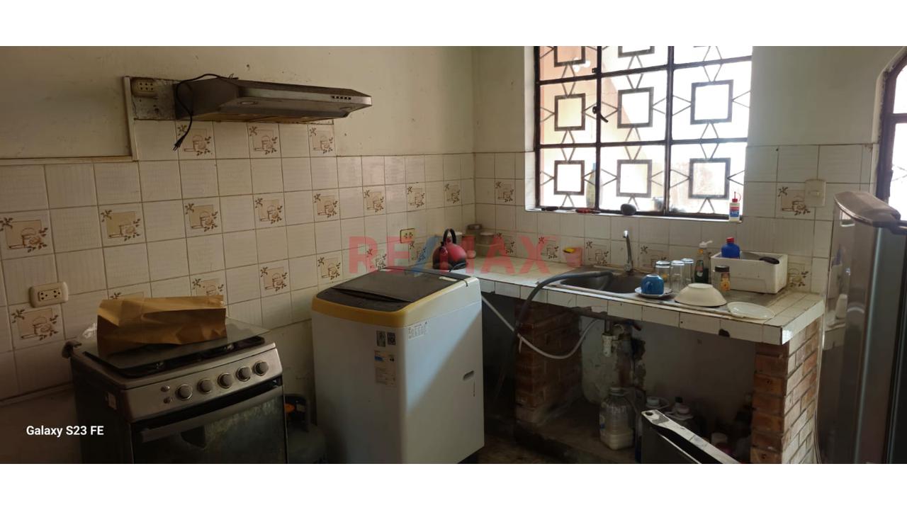 Casa Como Terreno De 144.15 M² En Urb. Pando – Excelente Ubicación** - 13