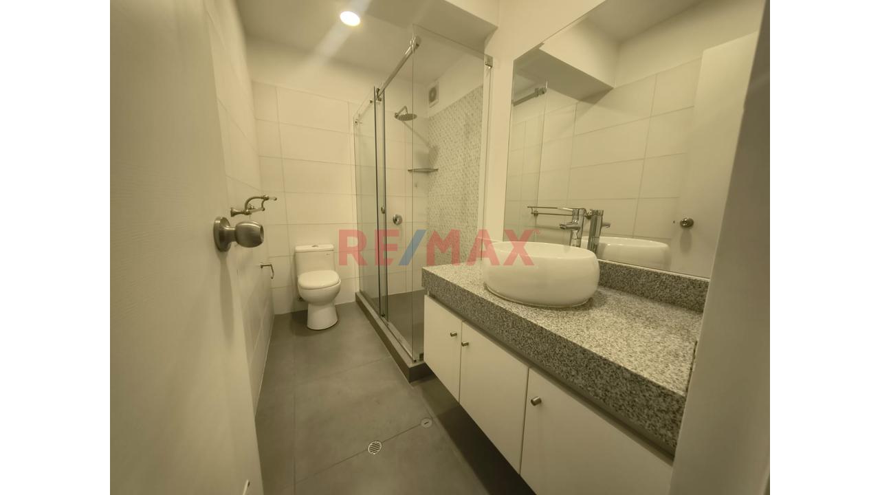 Venta De Departamento De 75M² En Jesús María - 13