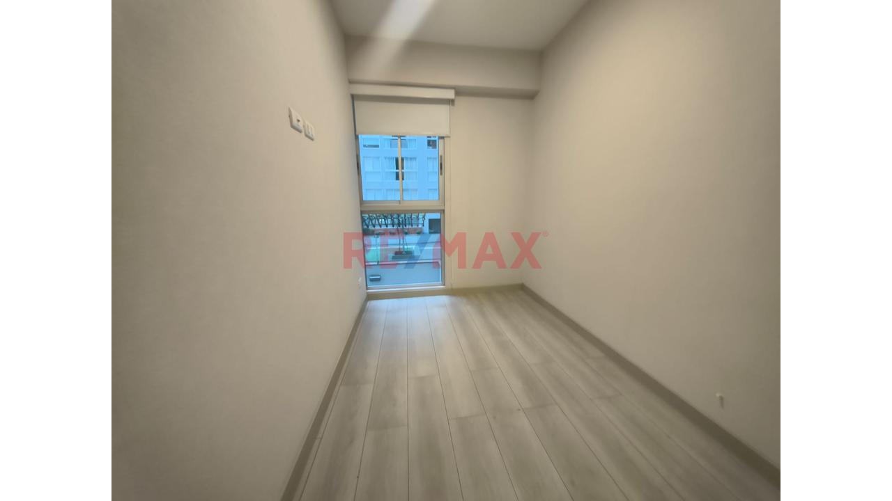 Venta De Departamento De 75M² En Jesús María - 8