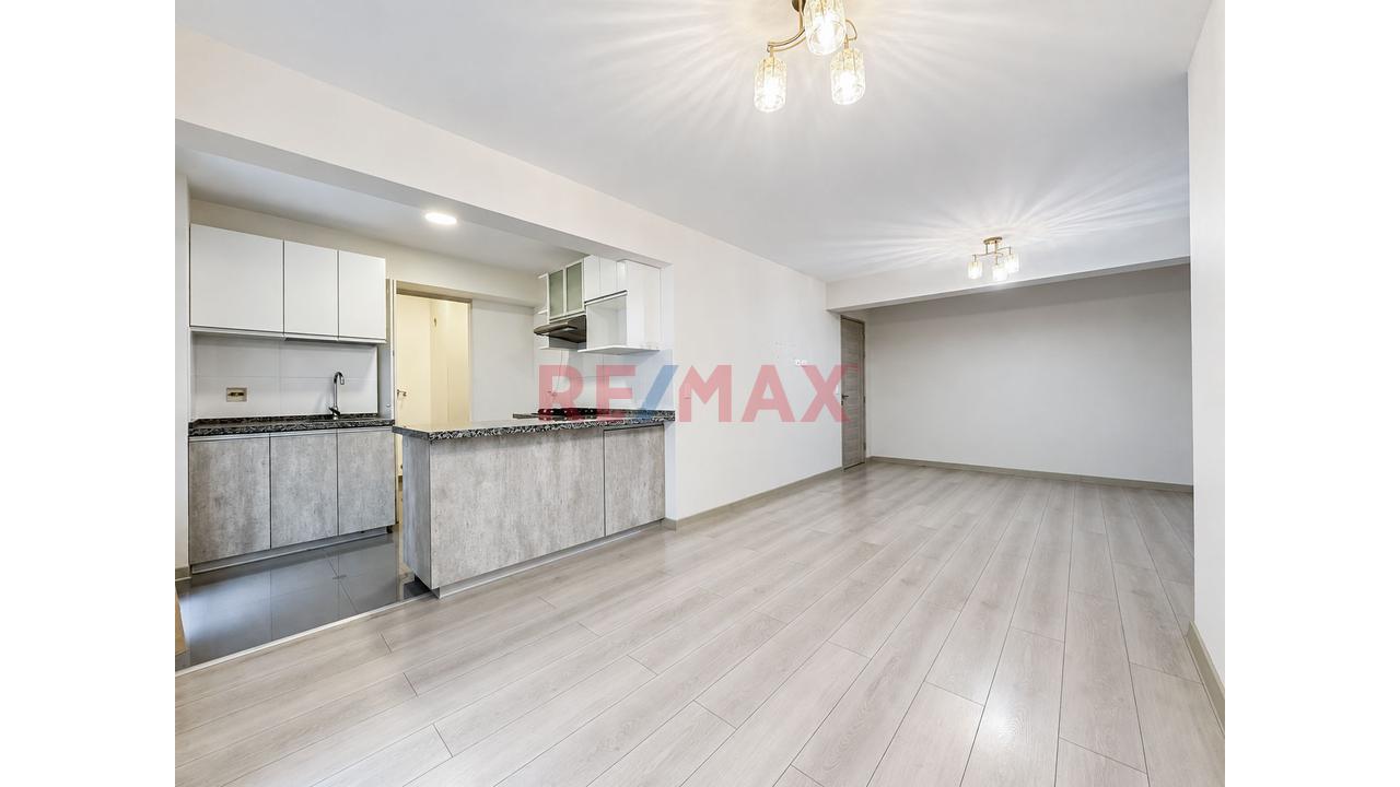 Venta De Departamento De 75M² En Jesús María — foto 3