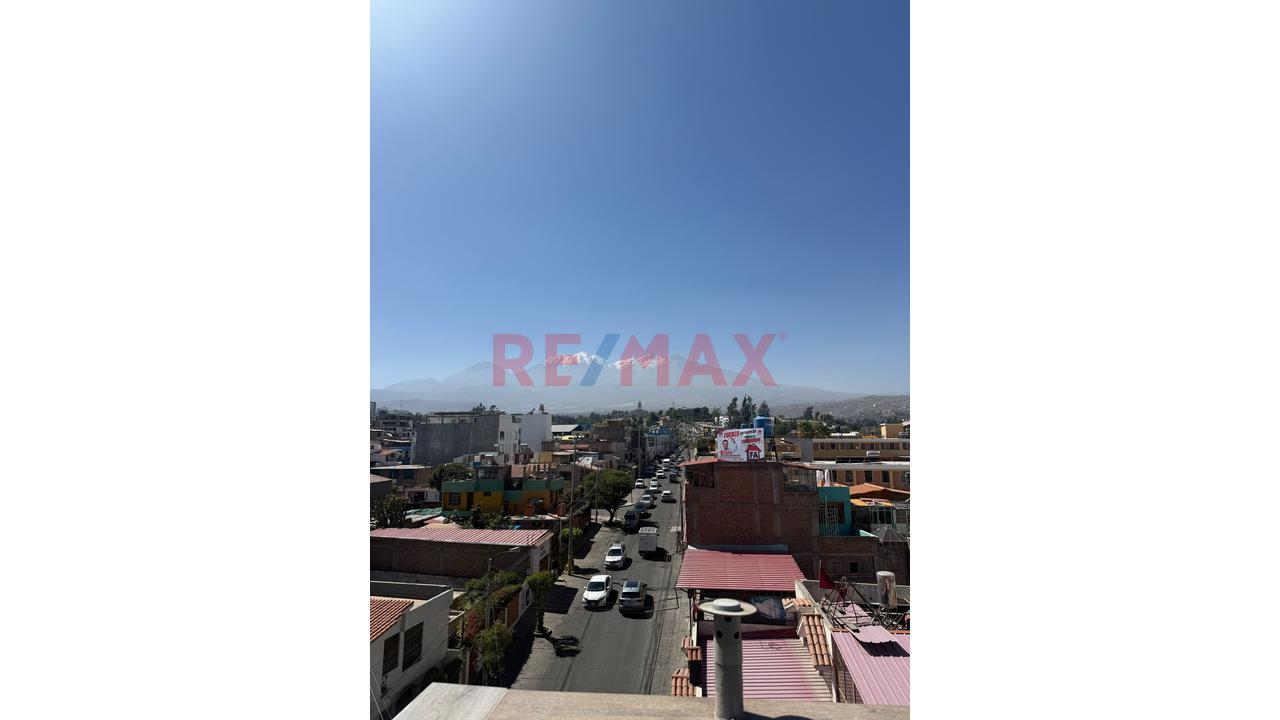 🏢 Alquiler De Departamento – Yanahuara (Av. Alfonso Ugarte) 🏢 - 16