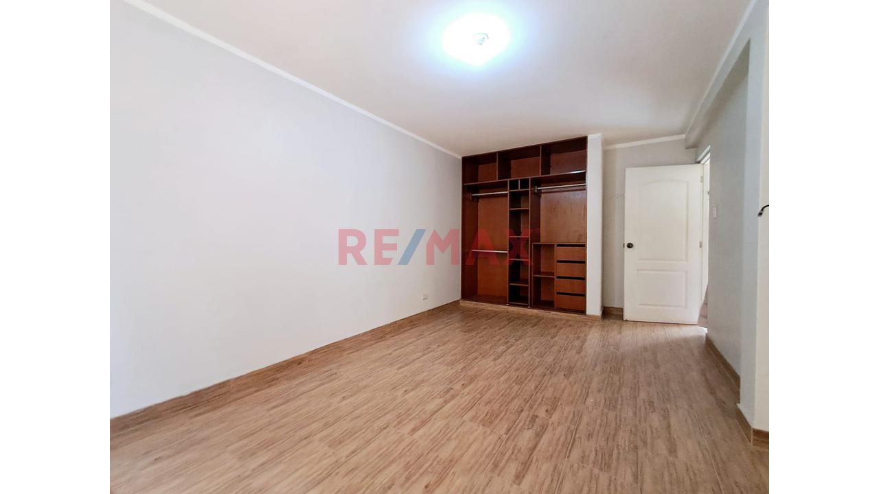 Oportunidad!! Casa En Venta La Molina — foto 14