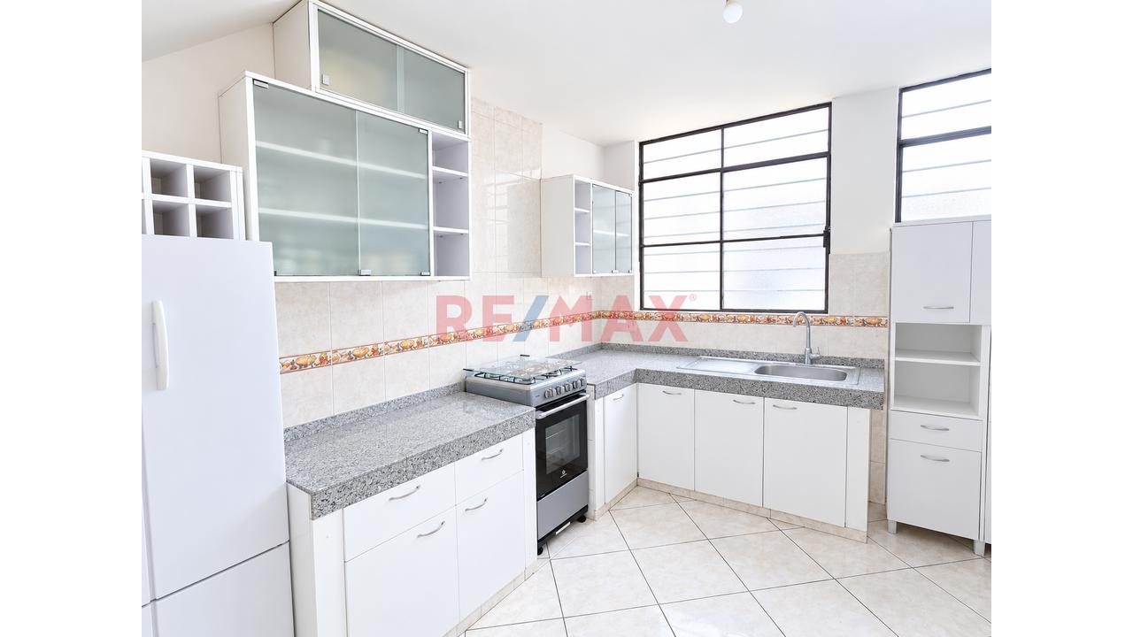 Oportunidad!! Casa En Venta La Molina — foto 7