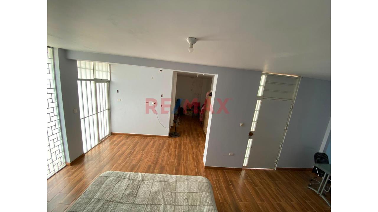 Alquiler De Casa Urbanizacion Boulevard Plark Plaza - 4