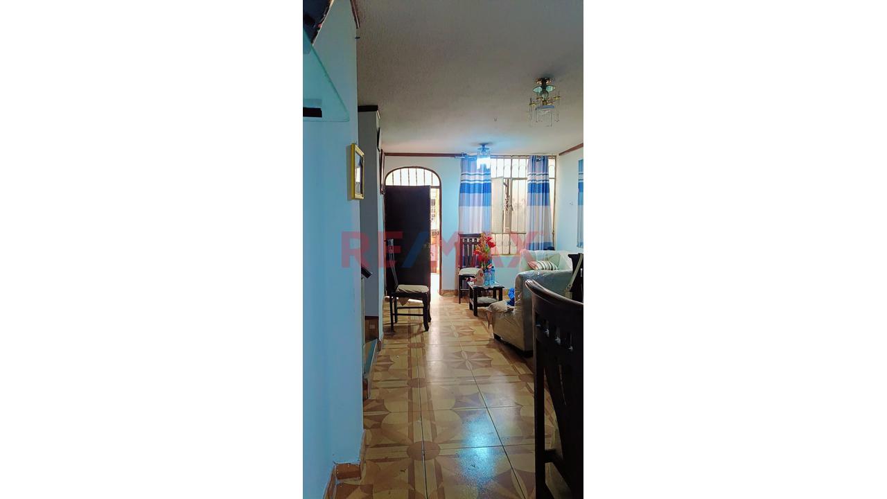 🏠 ¡Invierte En Una Propiedad Con Potencial De Rentabilidad! 📍 En Plena Av. Universitaria – Av. México Comas - 12