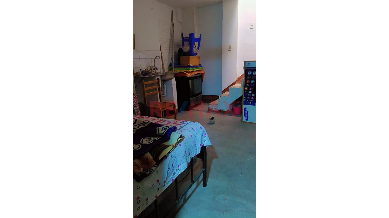 🏠 ¡Invierte En Una Propiedad Con Potencial De Rentabilidad! 📍 En Plena Av. Universitaria – Av. México Comas - 13