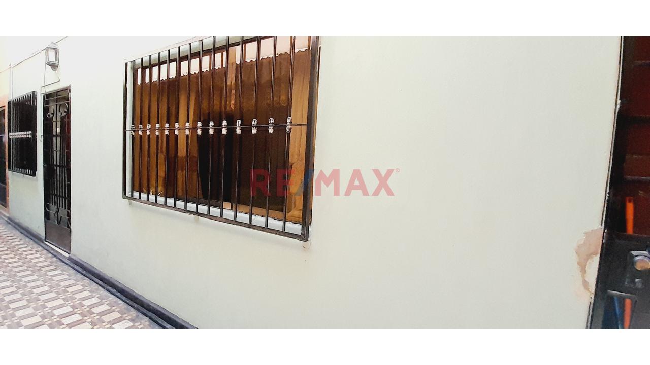 La Victoria - Venta De Departamento En Zona Comercial