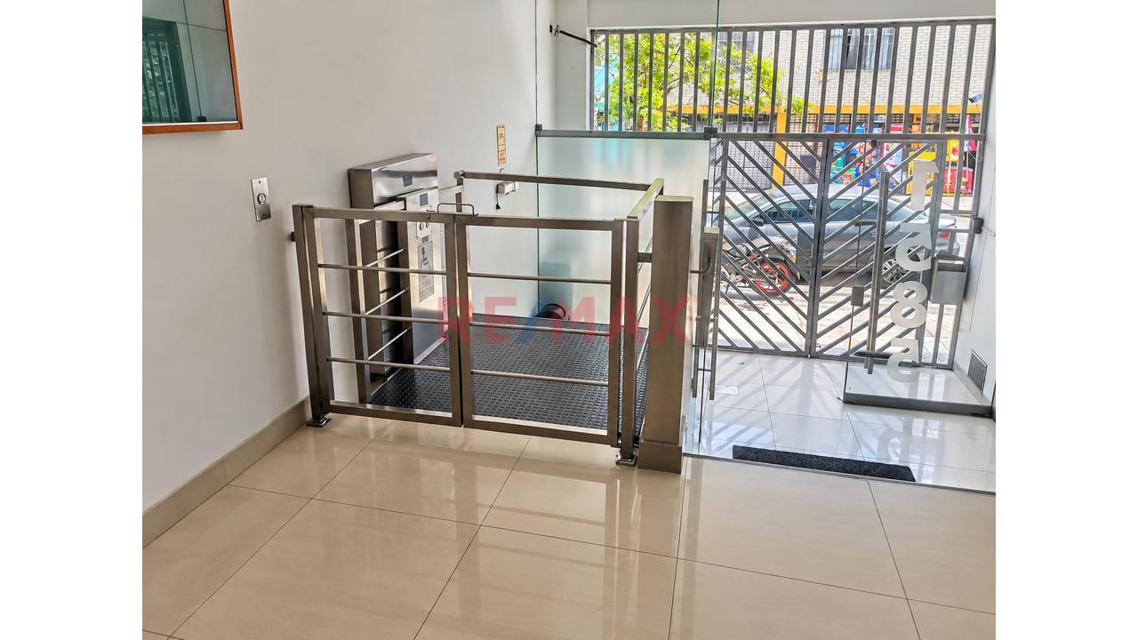 🏠 Departamento En Venta – Breña | 1Er Piso | 3 Dorm | Cochera Techada 🚗 — foto 13