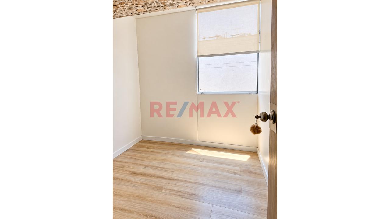 🏠 Departamento En Venta – Breña | 1Er Piso | 3 Dorm | Cochera Techada 🚗 — foto 10