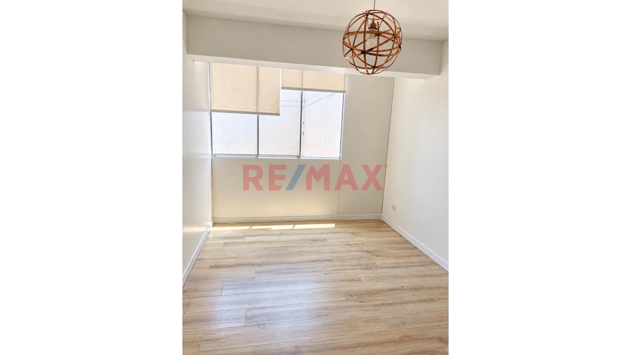 🏠 Departamento En Venta – Breña | 1Er Piso | 3 Dorm | Cochera Techada 🚗 — foto 7