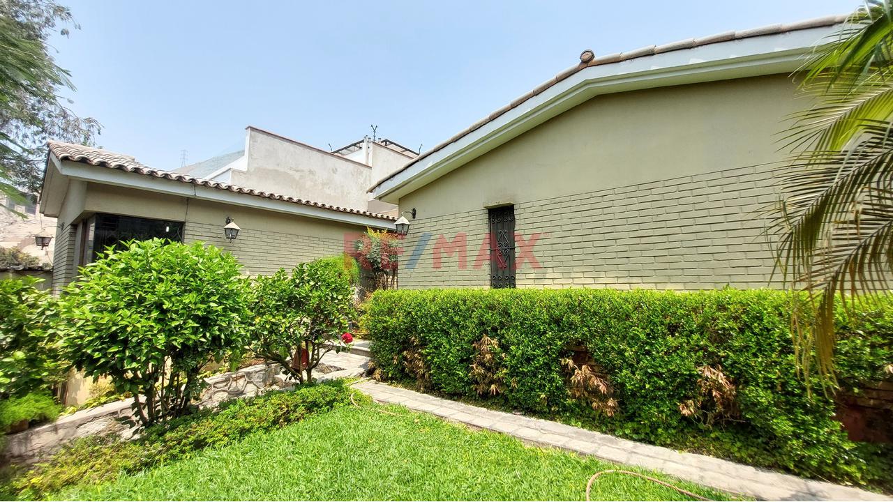 Vendo Casa Como Terreno - Frente A Parque — foto 8