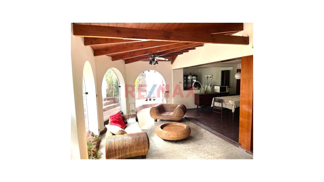 Vendo Casa Como Terreno - Frente A Parque — foto 15