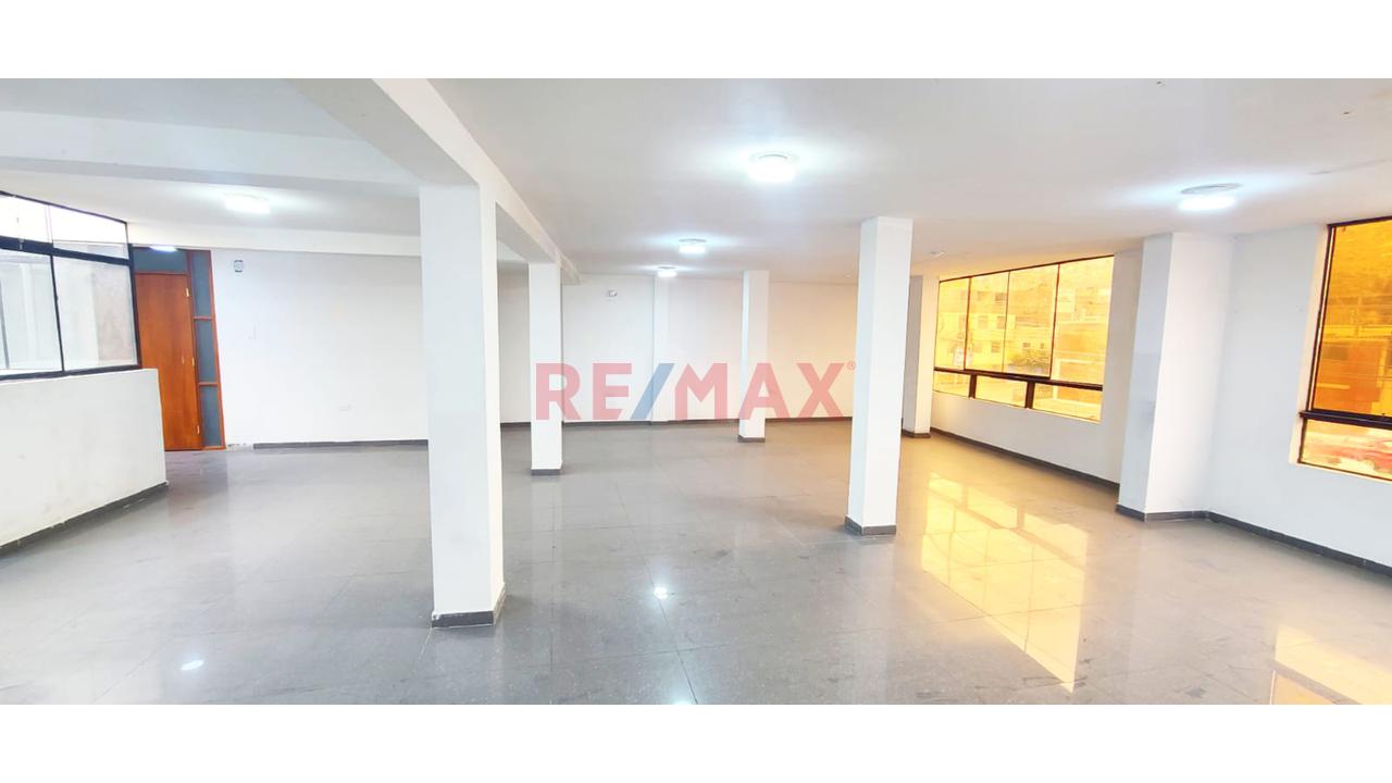 Alquiler Local Comercial Av.Lima 154M² En San Martín De Porres — foto 5