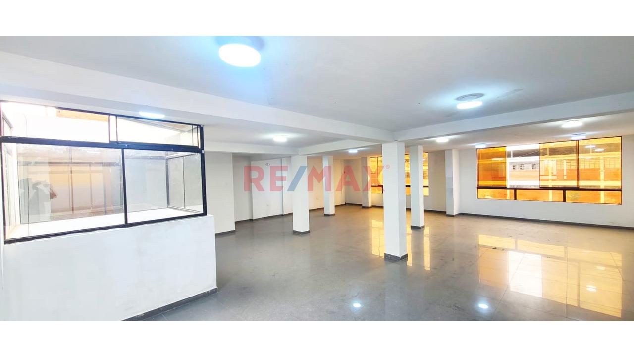 Alquiler Local Comercial Av.Lima 154M² En San Martín De Porres — foto 7