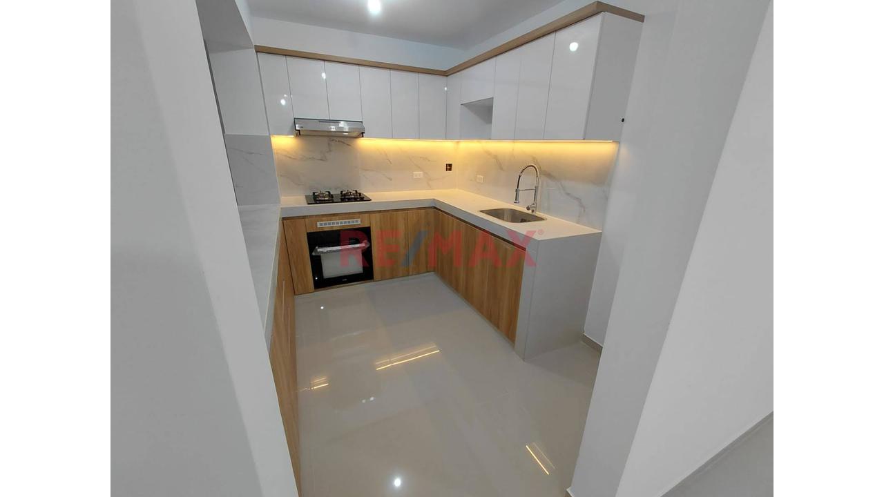 🏡 Departamento De Esteno Frente A Parque En San Juan De Miraflores – 3 Habitaciones Y Patio — foto 15