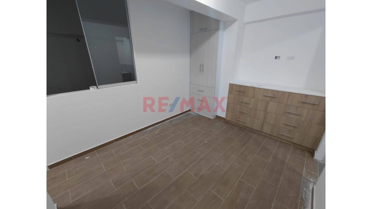 🏡 Departamento De Esteno Frente A Parque En San Juan De Miraflores – 3 Habitaciones Y Patio — foto 12