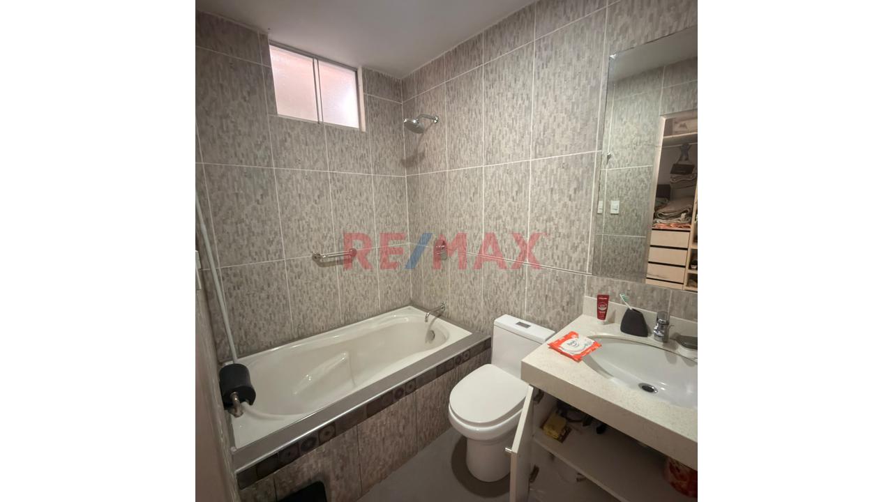 Venta De Casa 160M2 Mariano Melgar, Villa Maria Del Triunfo - 17