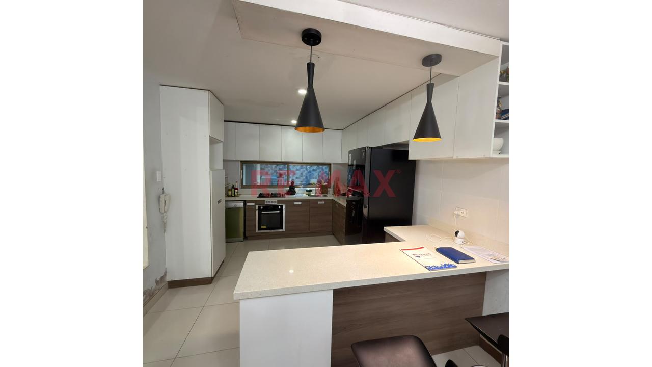 Venta De Casa 160M2 Mariano Melgar, Villa Maria Del Triunfo - 9