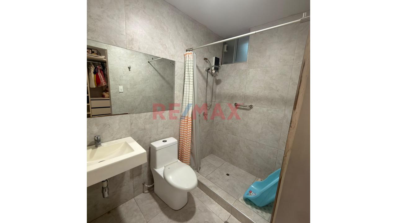 Venta De Casa 160M2 Mariano Melgar, Villa Maria Del Triunfo - 3