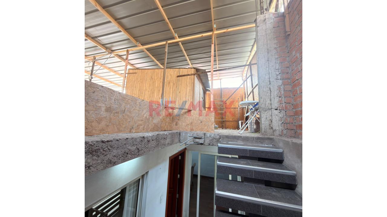 Venta De Casa 160M2 Mariano Melgar, Villa Maria Del Triunfo - 4