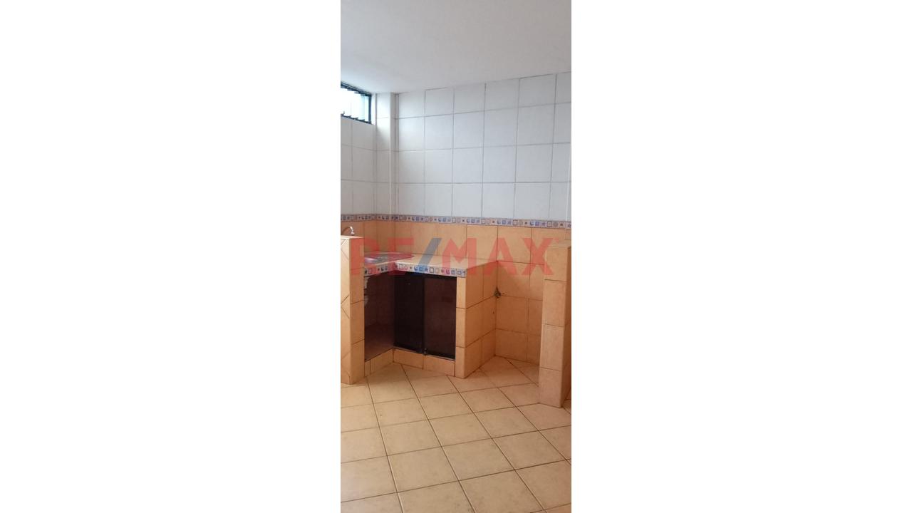 🏡 Alquilo Departamento  Con Amplia Azotea Techada - 4