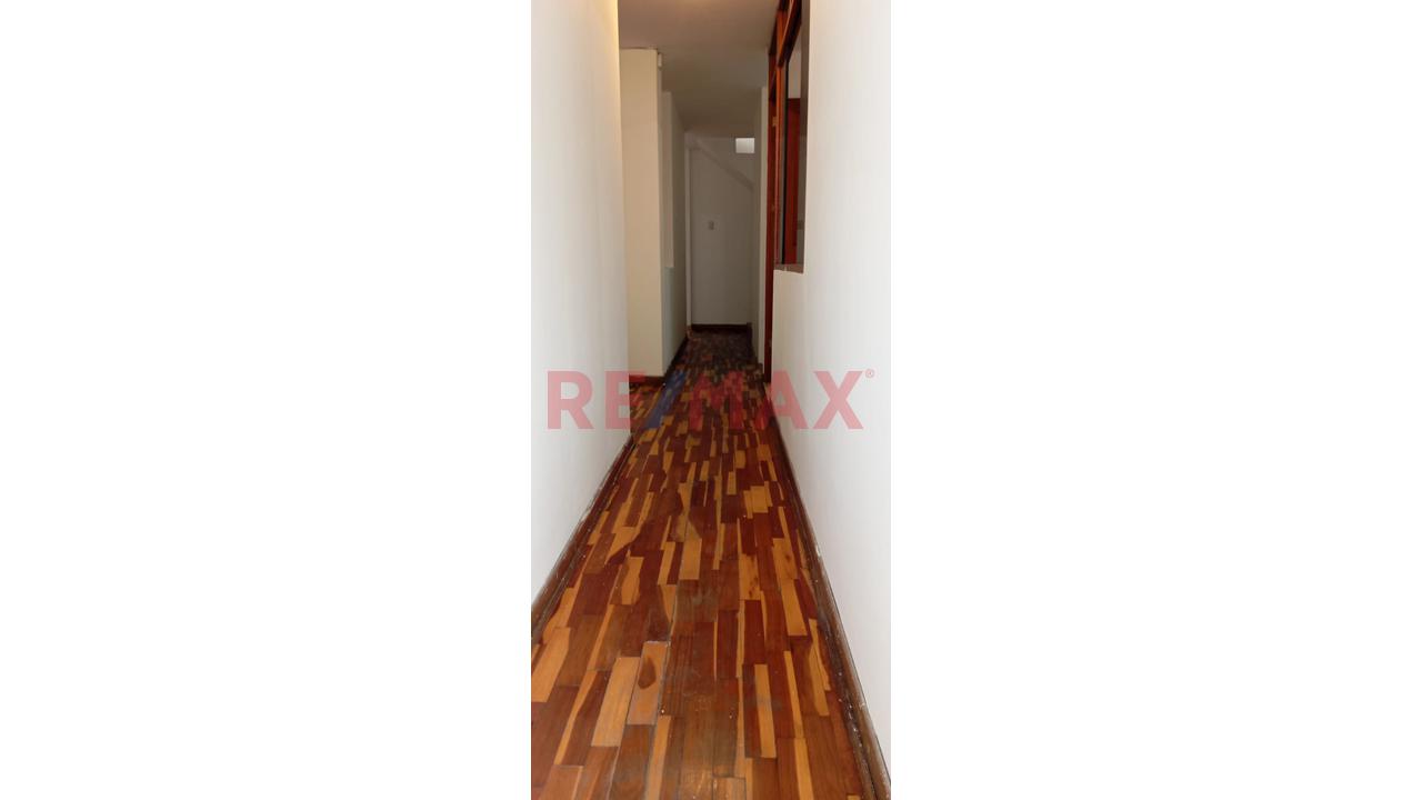 🏡 Alquilo Departamento  Con Amplia Azotea Techada - 6