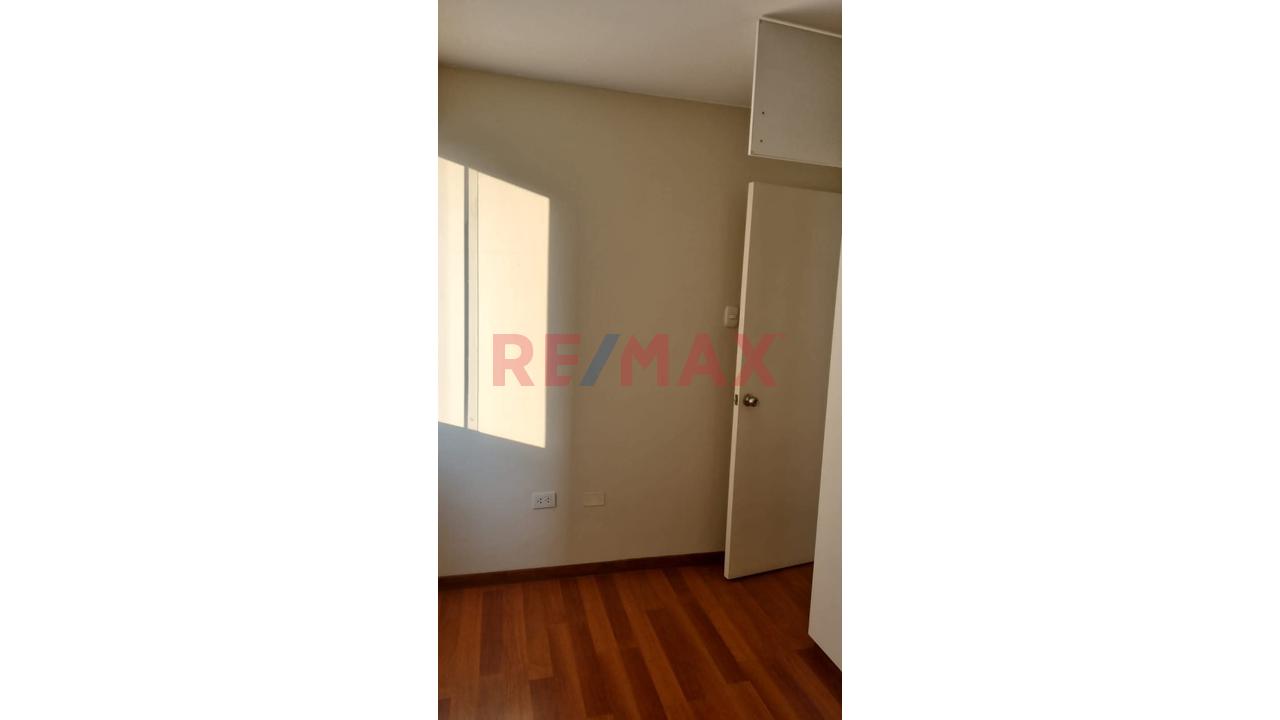 Depatamento En Alquiler Av Principal Surquillo — foto 7