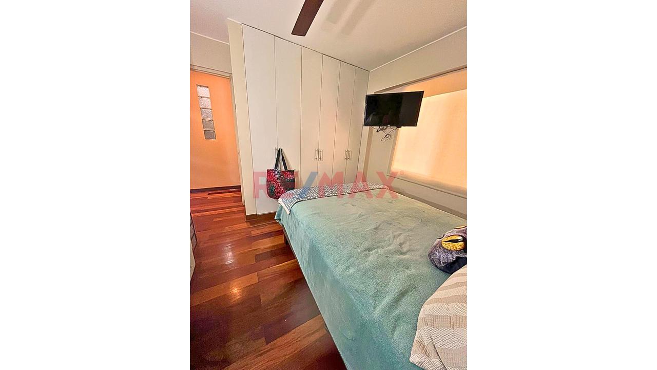 Exclusivo Departamento De 140 M² En 1.Er Piso: Espacio, Comodidad Y 2 Estacionamientos — foto 12
