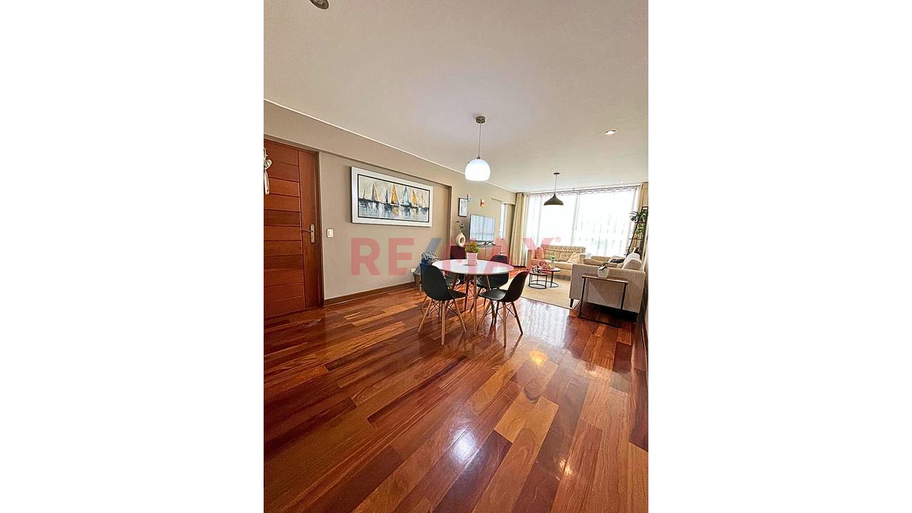 Exclusivo Departamento De 140 M² En 1.Er Piso: Espacio, Comodidad Y 2 Estacionamientos — foto 4